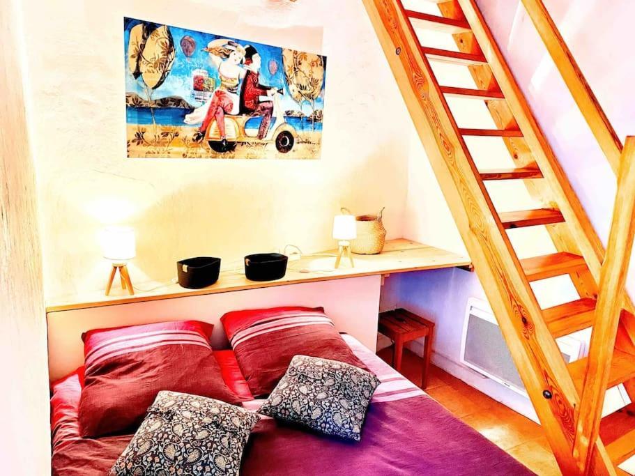 Maison 2 Et Terrasse Cite Medievale *